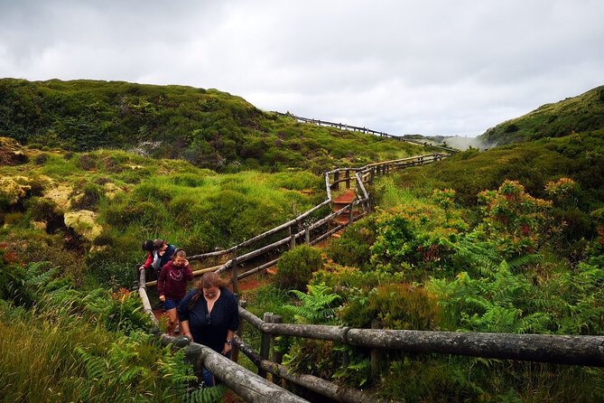 Terceira Island: the Best of Terceira Tour With Lunch - Common questions