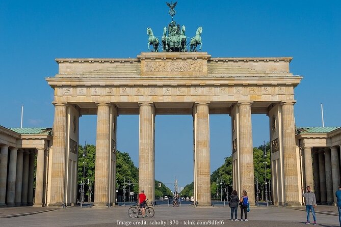 The Best of Berlin Highlights: Private Half-Day Walking Tour - Common questions