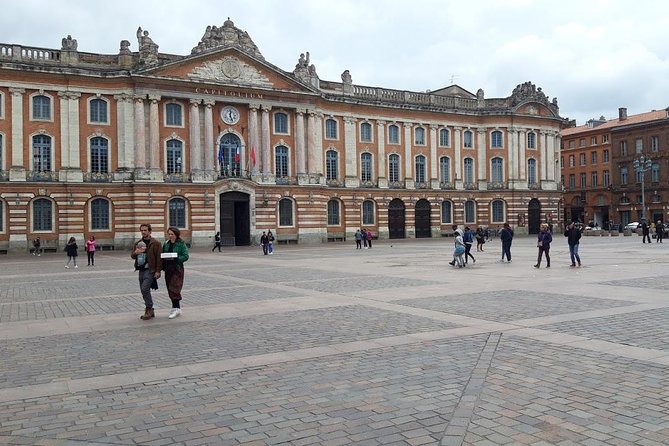 Toulouse: Walking Through History - Last Words