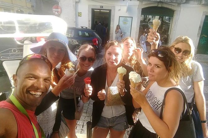 Tour of Old Town (Alfama) - 2hr - Photo Insights