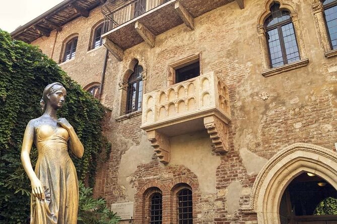 Tour to Discover the Unique History of Verona, the City of Art - Common questions