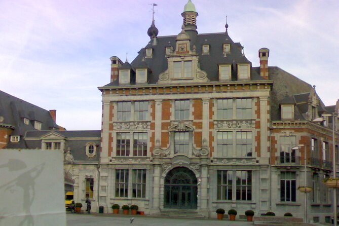 Touristic Highlights of Namur on a Half Day (4 Hours) Private Tour With a Local - Common questions