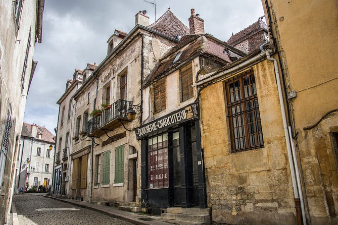 Touristic Highlights of Semur-En-Auxois a Private Half Day Tour With a Local - Local Cultural Experiences