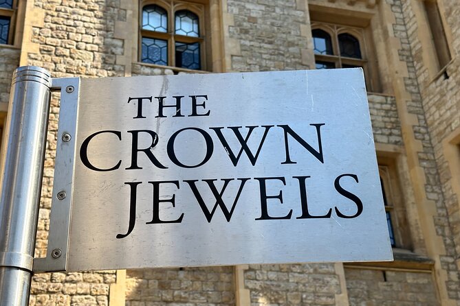 Tower of London Private Tour With Blue Badge Guide - Common questions