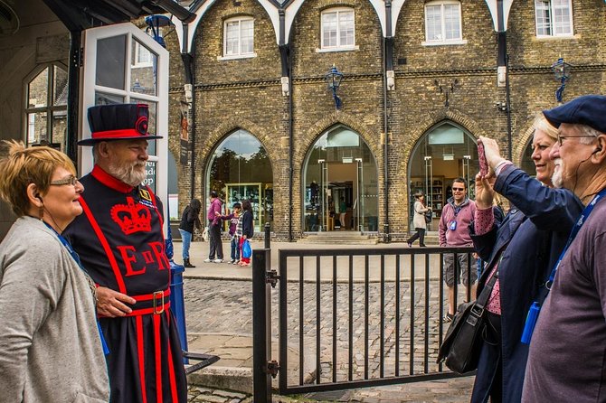 Tower of London Tour With a Beefeater Private Meet & Greet - Common questions