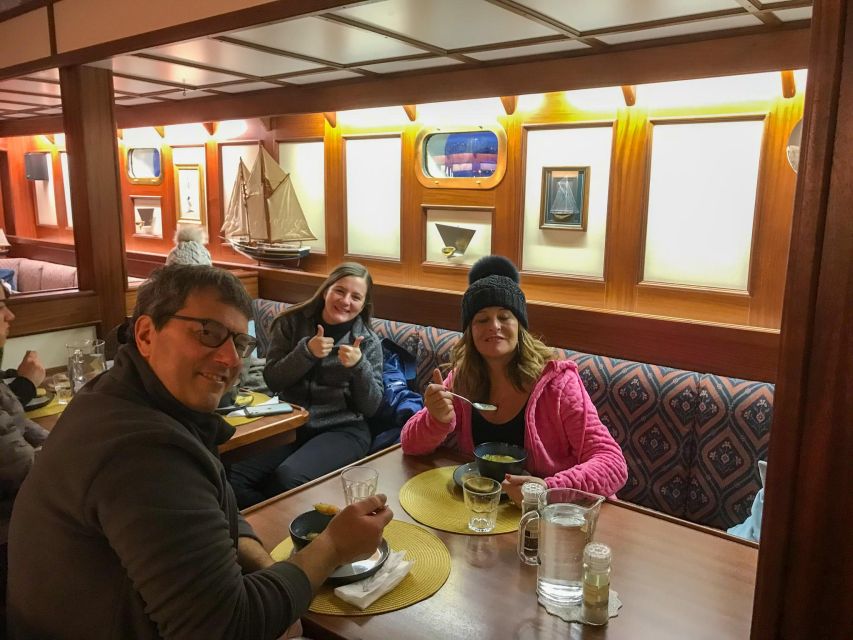 Tromso: Luxury Northern Lights Cruise With Hot Tub & Dinner - Common questions