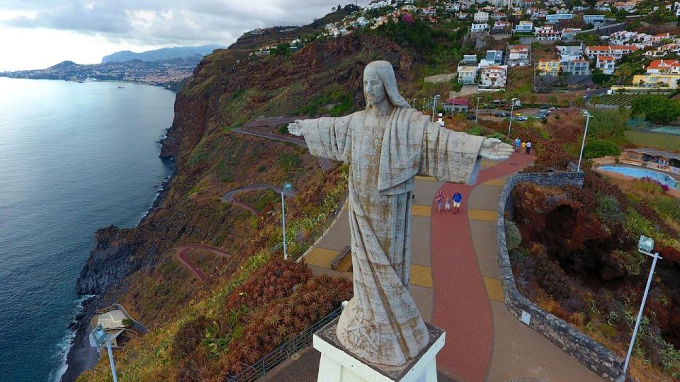 Tuk Tuk Cristo Rei - Madeira Island - Last Words