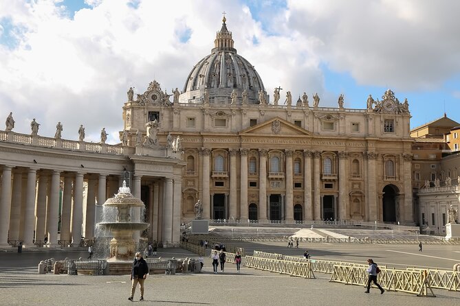 Vatican Museum and Sistine Chapel Tour With Access to Basilica - Common questions