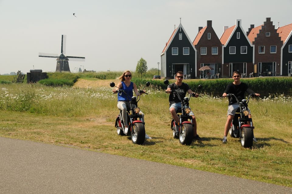 Volendam: E-Scooter Rental - Directions