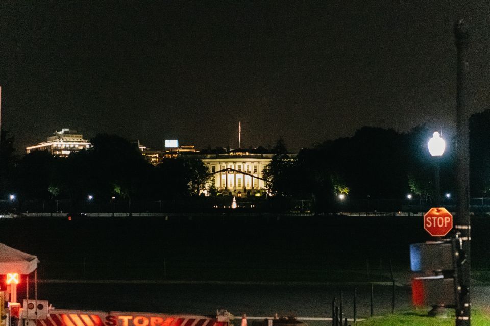 Washington DC: Monuments by Moonlight Nighttime Trolley Tour - Common questions