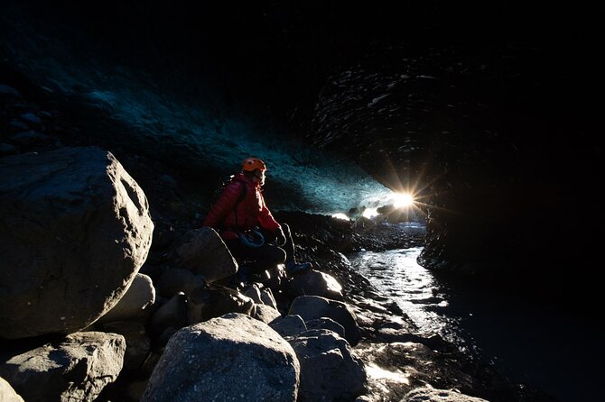 Winter Ice Cave Climbing Private Photoshoot - 15 Shot Package - Physical Fitness Level