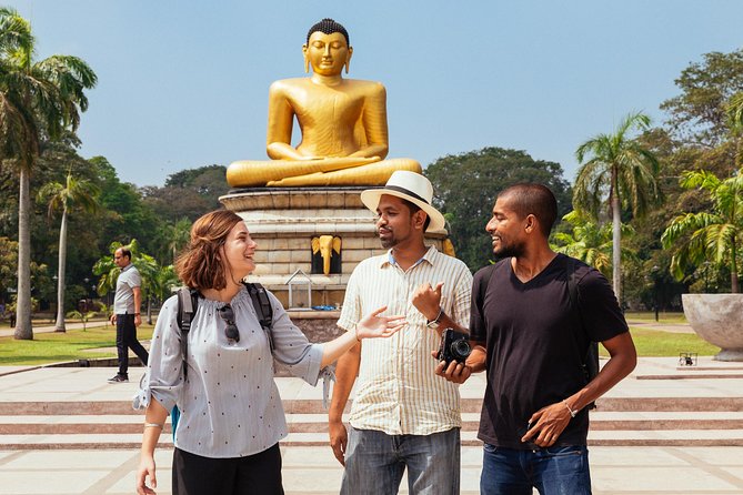 Withlocals Highlights & Hidden Gems: Best of Colombo Private Tour - Common questions