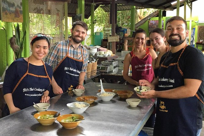 Ya Thai Cookery School Class in Krabi - Positive Reviews