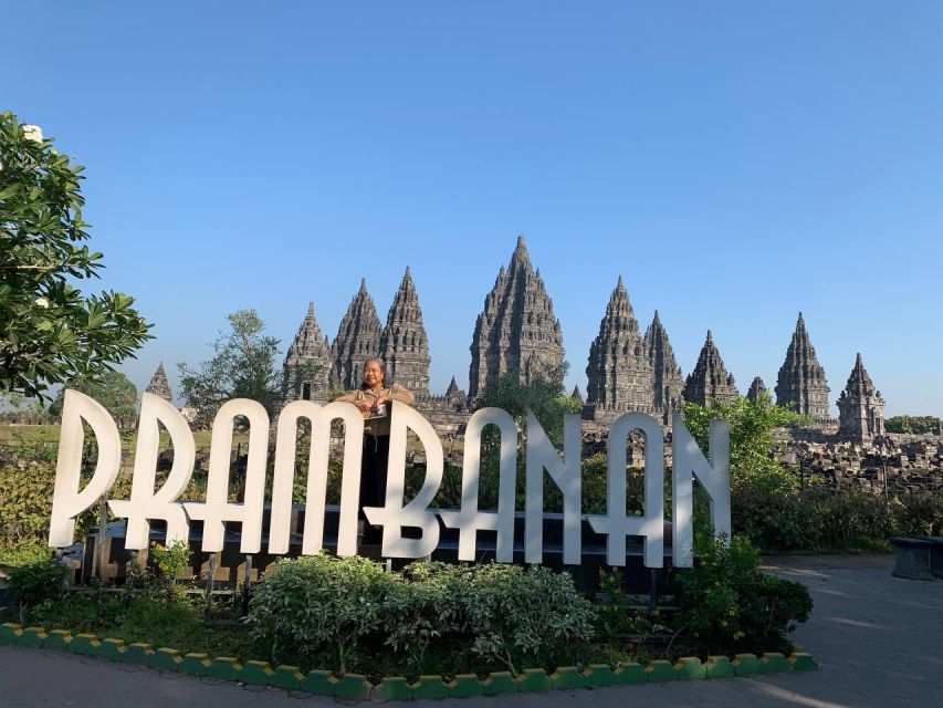 Yogyakarta : Borobudor and Prambanan Tour - Last Words