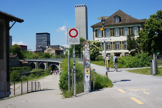 Zürich High Line Tour - Meeting Point Details