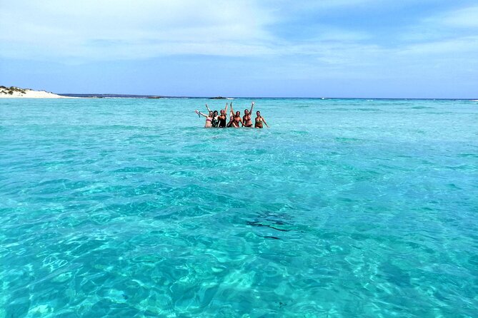 7-Hour Tour of the Beaches of Formentera on a Sailboat With Skipper - Sailboat Features and Amenities