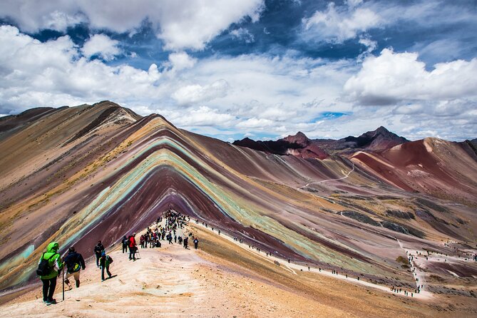 1-Day Excursion to Color Mountain and Red Valley (Optional) - Additional Details