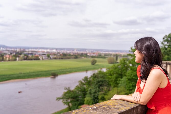 1-Hour Private Photo Shooting in Castle Wonderland of Dresden - Last Words