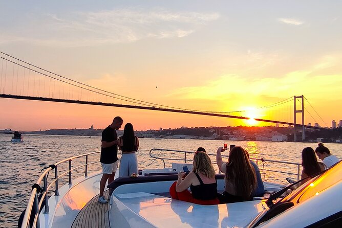 2.5-Hour Bosphorus Sunset Sightseeing Cruise by Luxury Yacht - Common questions