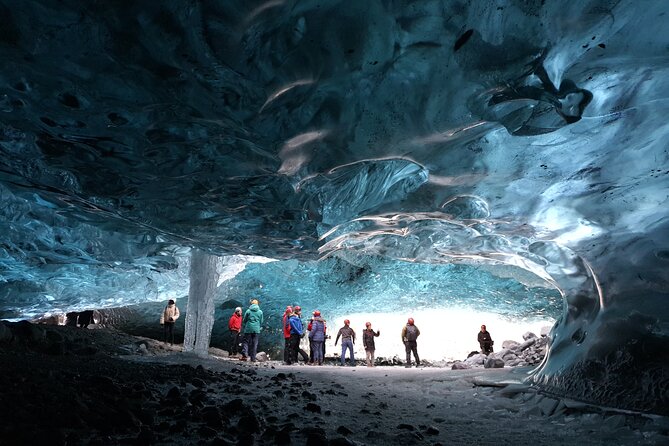 2-Day Blue Ice Cave, Glacier Lagoon and South Coast Tour - Traveler Reviews