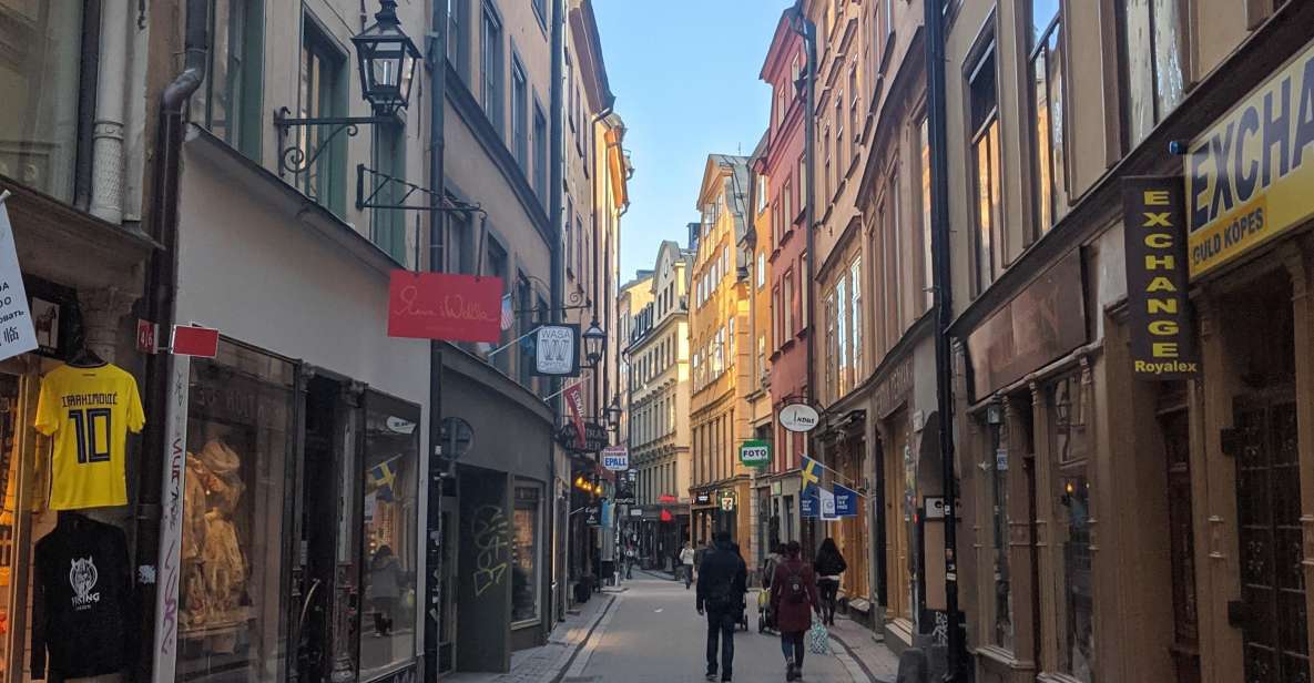 2-Hour Free Walking Tour in Stockholm - Tour Guide and Assistance Provided