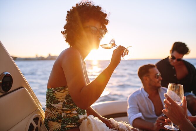 2 Hours Aperitif on Boat at Sunset - Customer Support