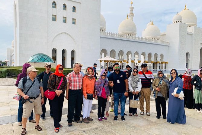 Abu Dhabi City Tour With Presidential Palace Entrance - Guided Tour - Common questions