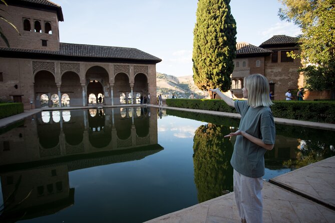 Alhambra Day or Night Private Tour - Directions