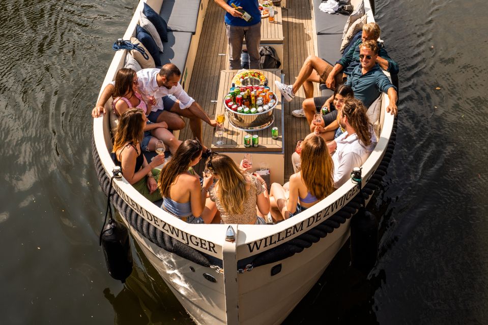 Amsterdam: Evening Canal Cruise With Unlimited Drinks - Additional Information