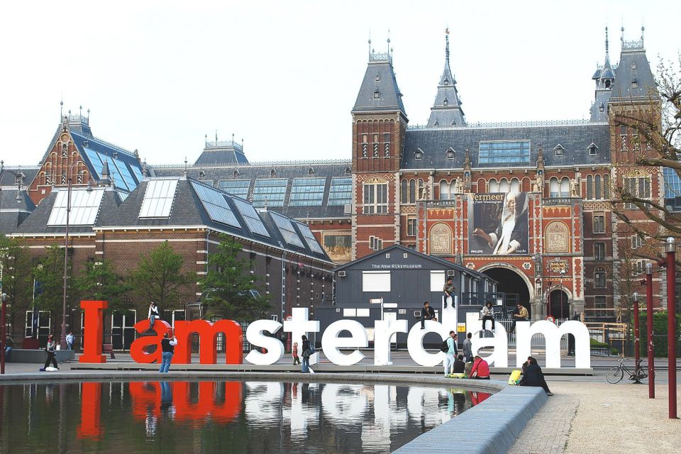 Amsterdam: Van Gogh Museum Entry and Guided Tour - Tour Guide Insights