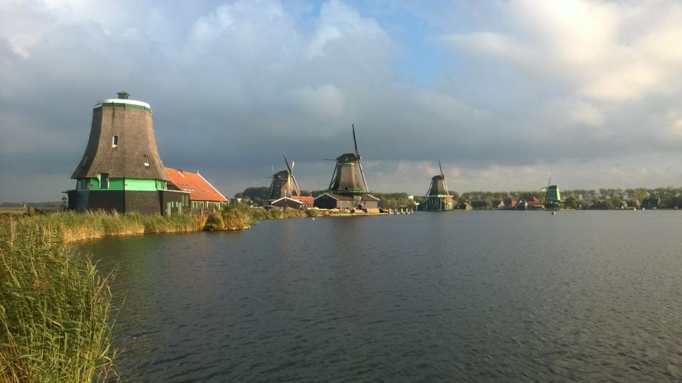 Amsterdam: Zaanse Schans 3-Hour Small Group Tour - Common questions