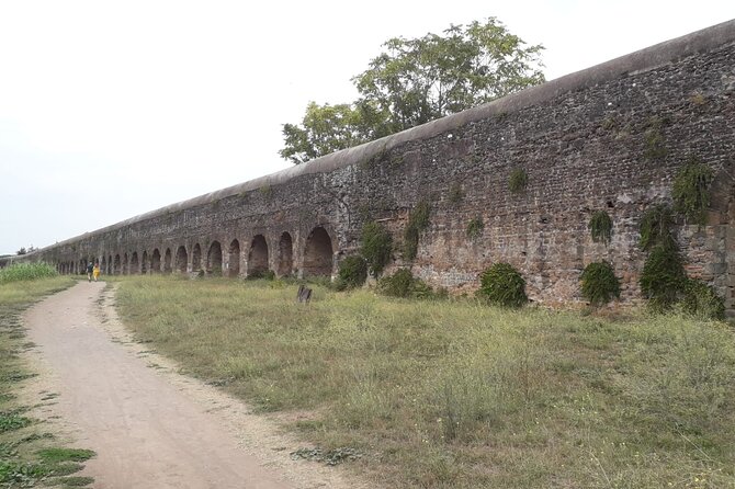 Appian Way Catacombs and Acqueducts With Lunch Included - Important Notes