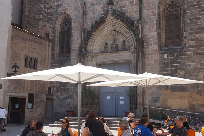 Barcelona Like a Local: Slow Tour by the Gothic Quarter and Beyond - Common questions
