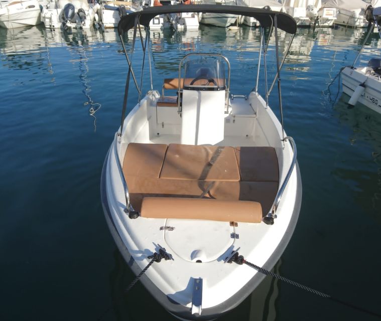 Benalmádena: Private Boat Rental Without a License - Availability and Cancellation Policy