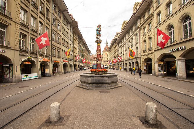 Bern Highlights Small-Group Walking Tour With a Local - Logistics and Considerations