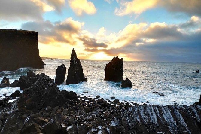 Blue Lagoon Premium & Reykjanes Peninsula Private Day Tour in a Mercedes Benz - Common questions