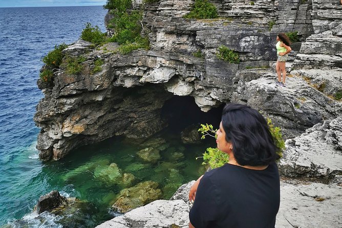 Bruce Peninsula Day Trip From Toronto - Common questions