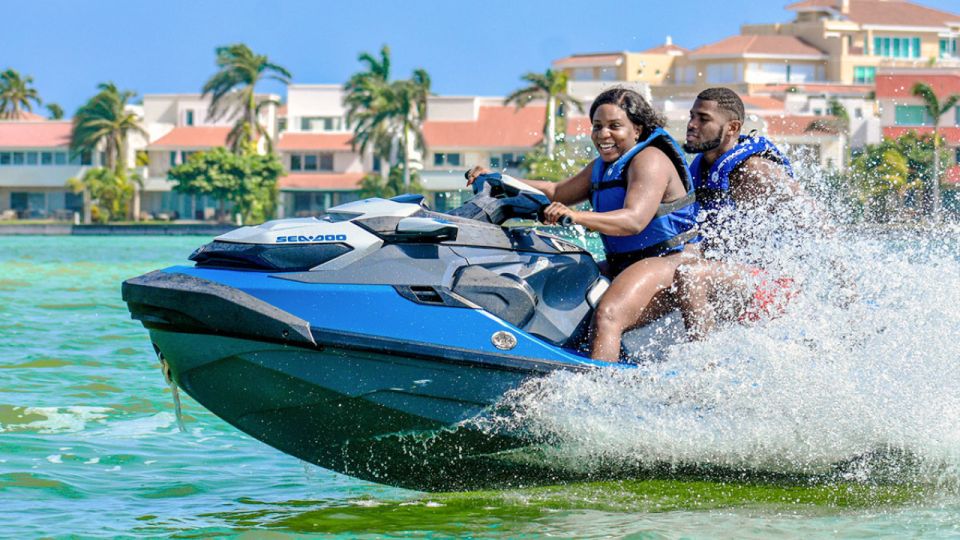 Cancun: WaveRunner Ride - Common questions