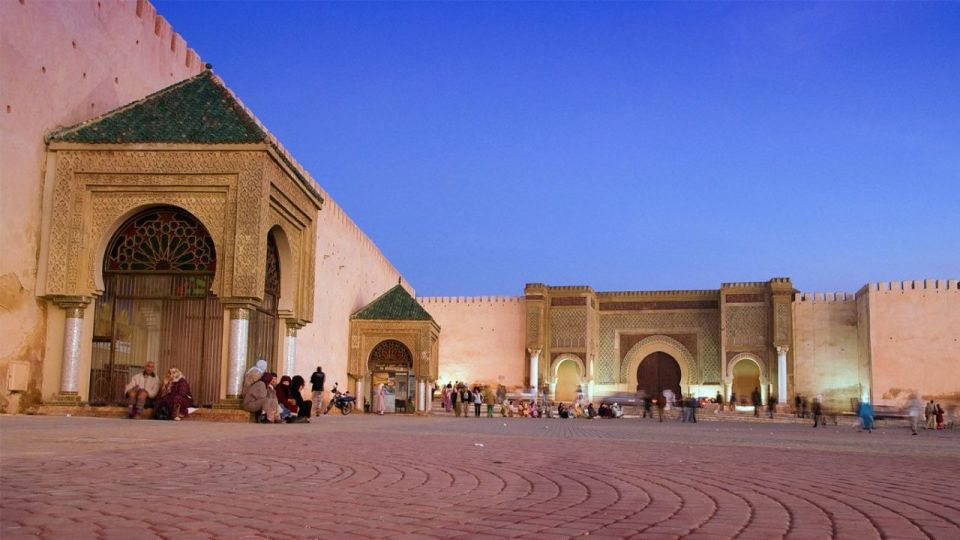 Casablanca to Fez Transfer via Rabat, Sale, and Meknes - Common questions
