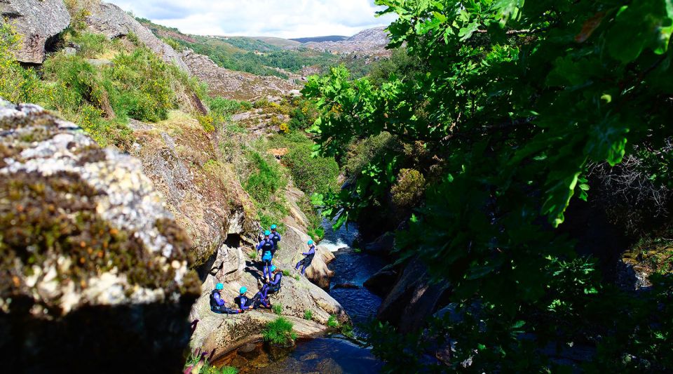 Castro Laboreiro: Water Canyoning Tour - Language Options