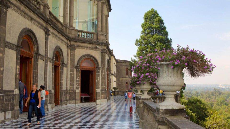 Chapultepec Castle Tour: Explore the Luxurious Chambers - Tour Duration