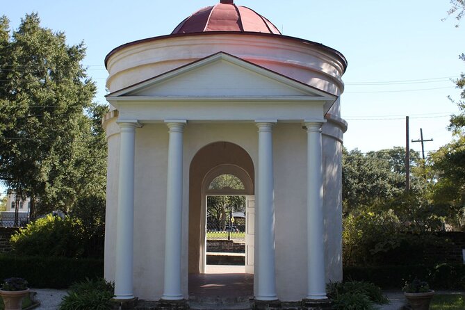 Charleston History Tour Including Rainbow Row, Colonial Lake (Mar ) - Last Words