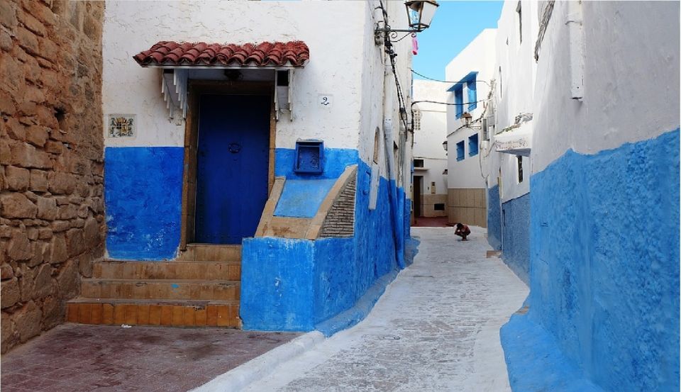 Chefchaouen : Full Day Trip to Chefchaouen From Fez - Common questions