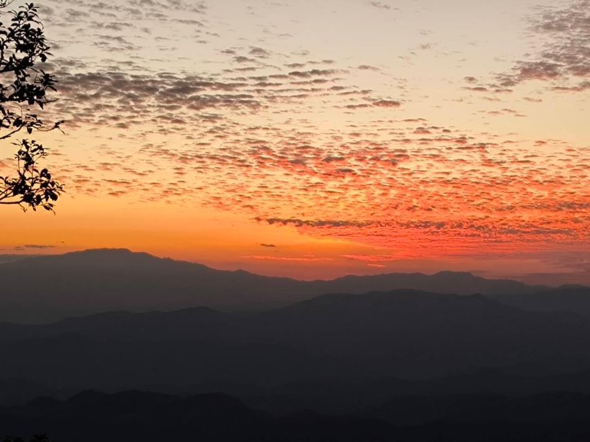 Chiang Mai Sunset Point, Wat Pha Lat, Wat Doi Suthep, Wat Umong - Additional Information