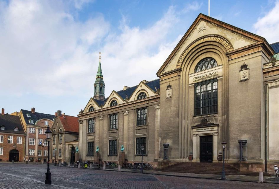 Copenhagen City, Old Town, Nyhavn, Architecture Walking Tour - Private Group Options