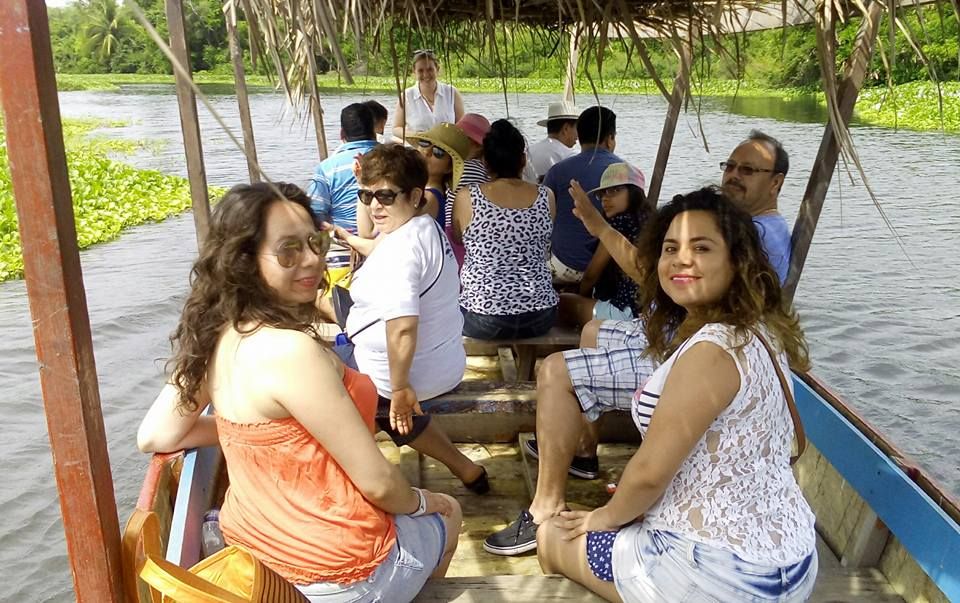 *Coyuca Lagoon Tour and Baby Turtle Release - Language Options & Tour Guides