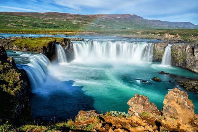 Diamond Circle Myvatn Waterfalls, and Husavik From Akureyri Tour - Scenic Highlights and Recommendations