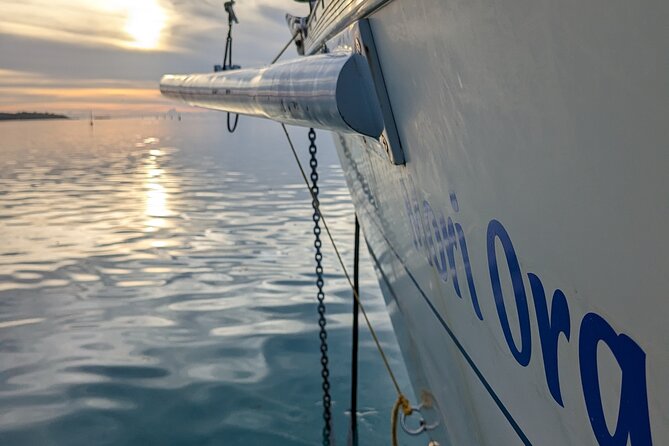 Discover Sailboat Navigation Mori Ora - Sunset - Last Words