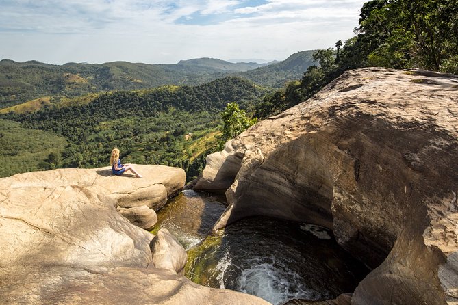 Diyaluma Falls and Natural Pool Bathing Private Guided Tour  - Nuwara Eliya - Last Words