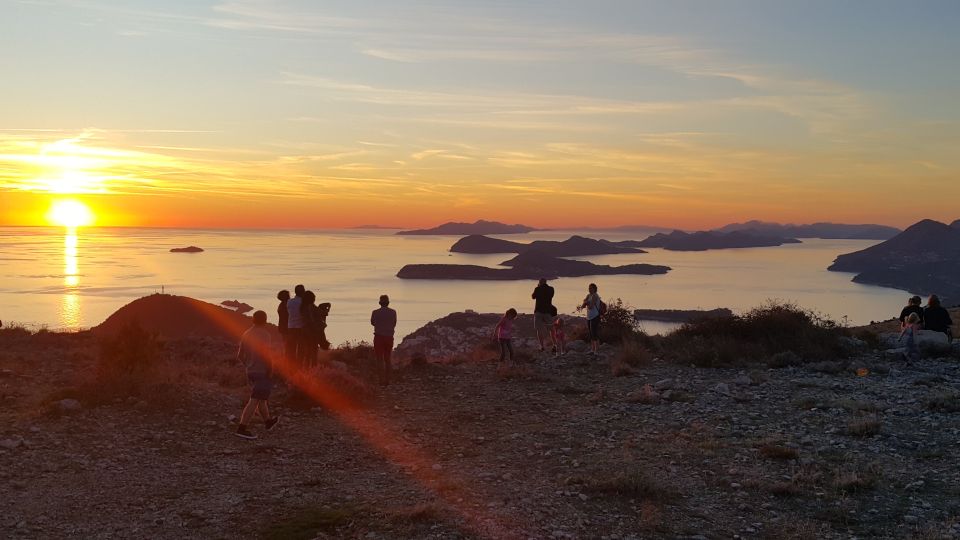 Dubrovnik: Sunset Panorama Tour With Glass of Wine - Common questions